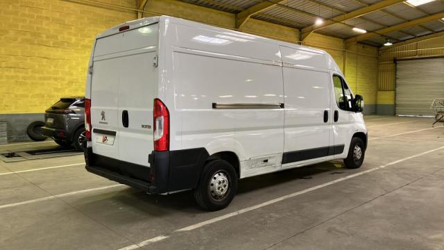 Peugeot Boxer image 8