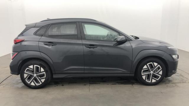 Hyundai Kona image 2