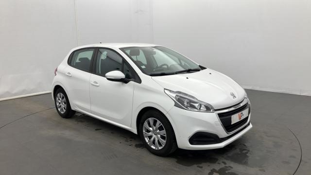 Peugeot 208 image 6