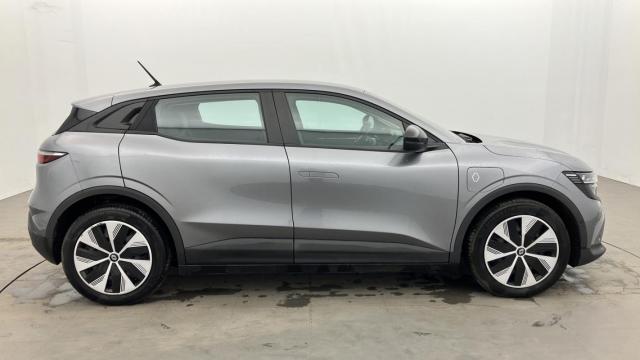 Renault Mégane E-Tech image 4