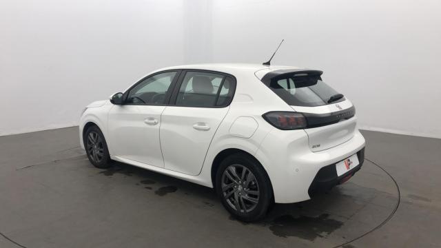 Peugeot 208 image 5
