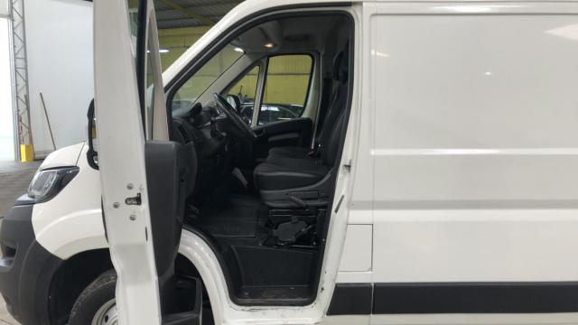 Peugeot Boxer image 3