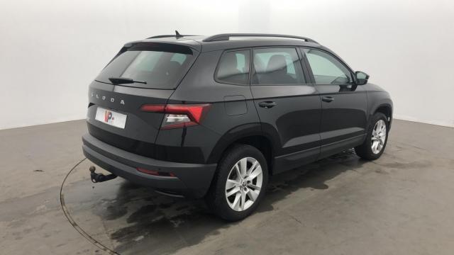 Skoda Karoq image 5