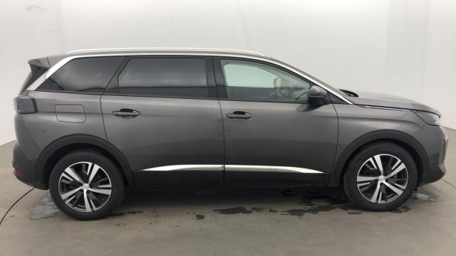 Peugeot 5008 image 2