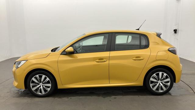 Peugeot 208 image 1