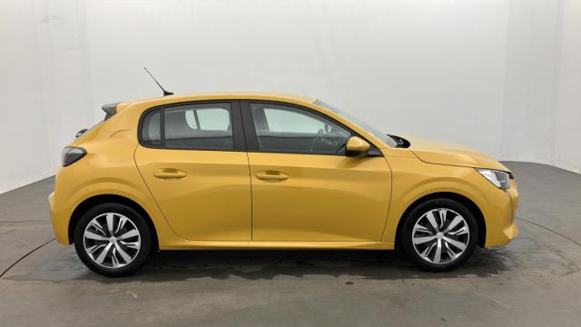 Peugeot 208 image 7