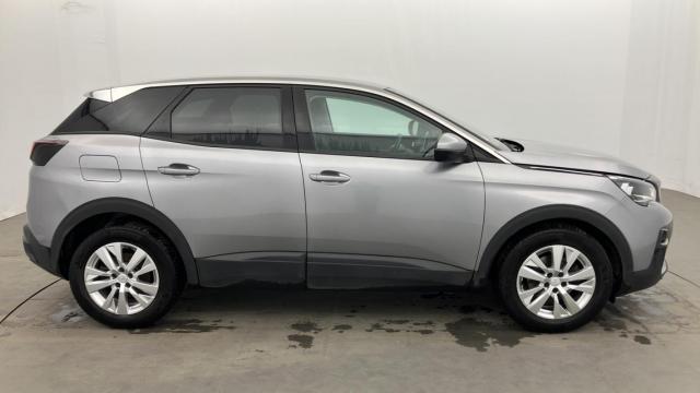 Peugeot 3008 image 3