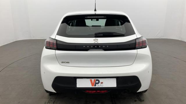 Peugeot 208 image 3