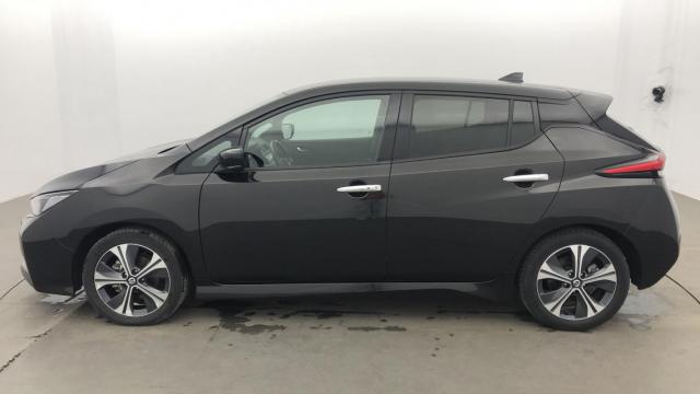 Nissan Leaf image 1