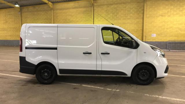Renault Trafic image 6