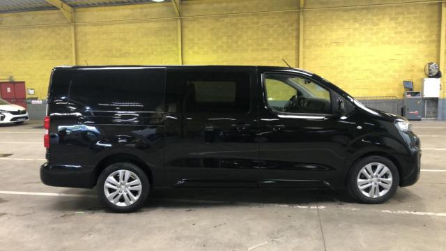 Peugeot Expert image 2
