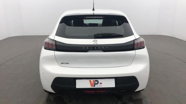 Peugeot 208 image 6
