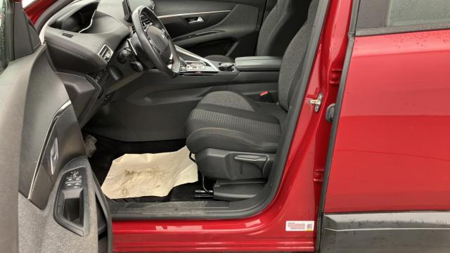 Peugeot 5008 image 7