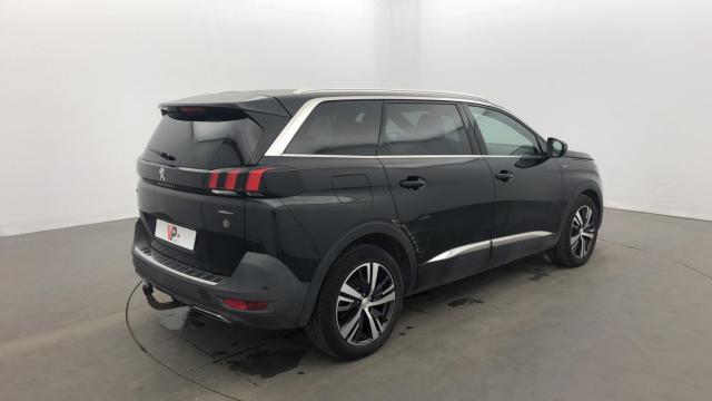 Peugeot 5008 image 3