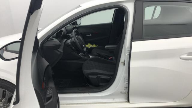 Peugeot 208 image 3
