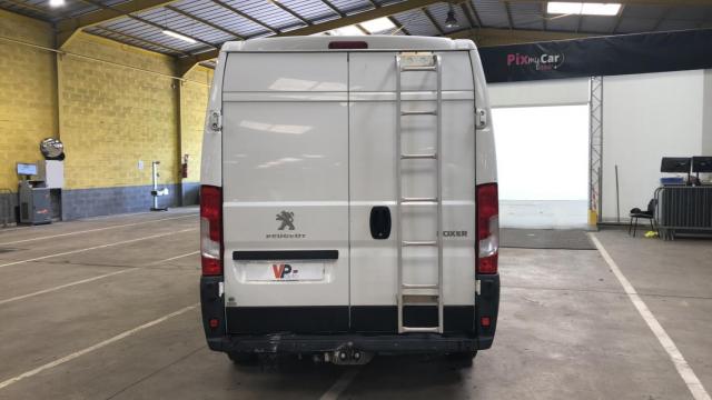 Peugeot Boxer image 8