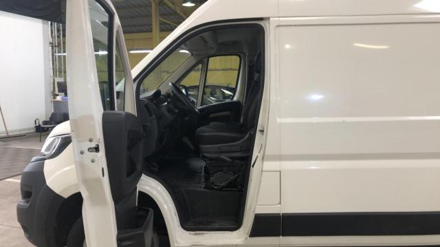 Peugeot Boxer image 4