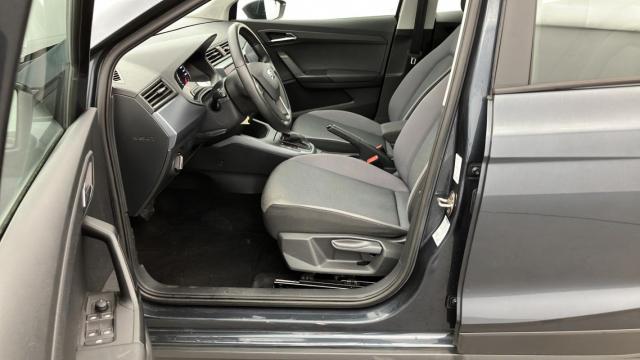 Seat Arona image 2