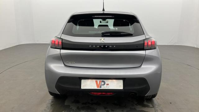 Peugeot 208 image 1
