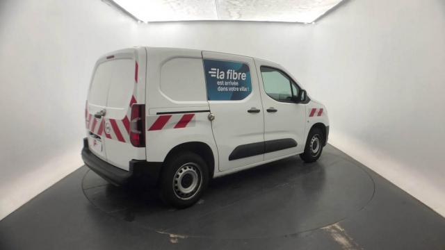 Opel Combo Cargo image 2
