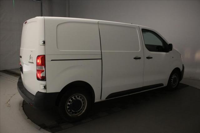 Citroen Jumpy image 1