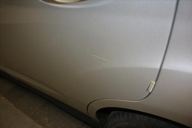 Ford C-Max image 3