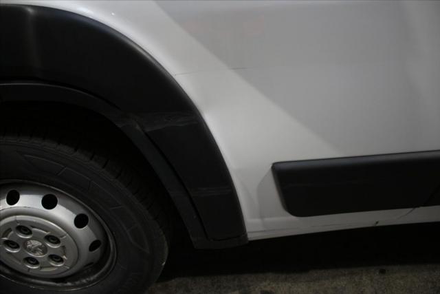 Peugeot Boxer image 3