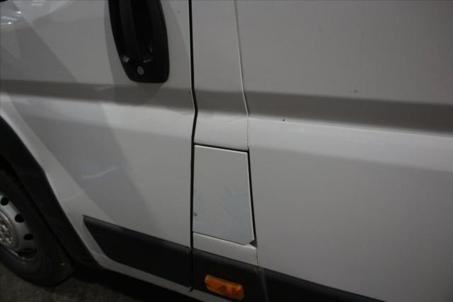 Peugeot Boxer image 6