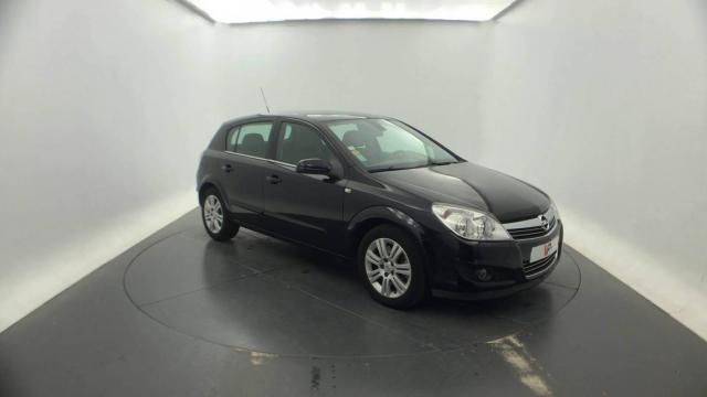 Opel Astra image 4
