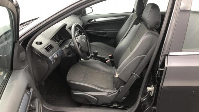 Opel Astra image 6