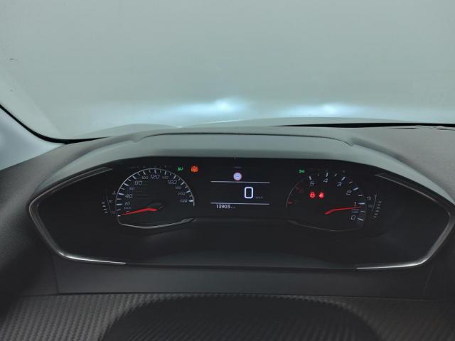 Peugeot 208 image 3