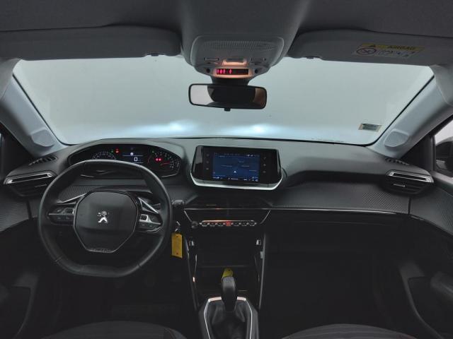 Peugeot 208 image 7