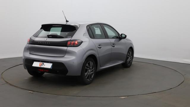 Peugeot 208 image 6