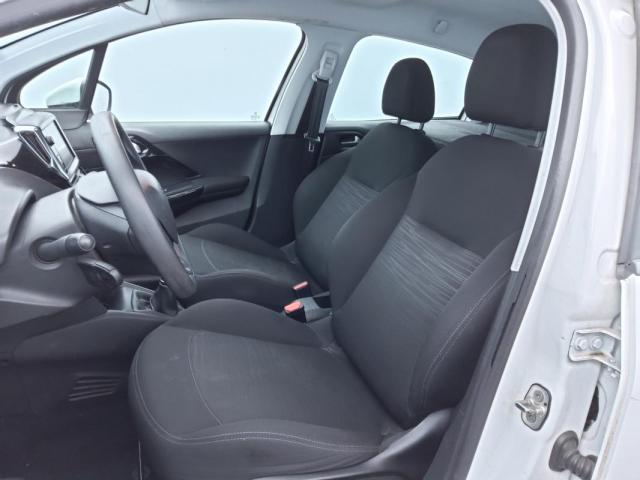 Peugeot 208 Affaire image 8