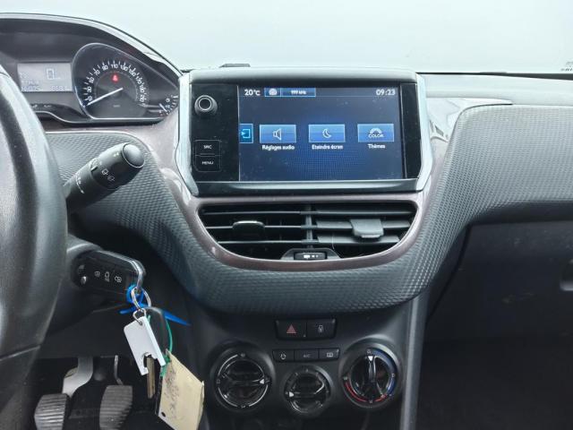 Peugeot 2008 image 5