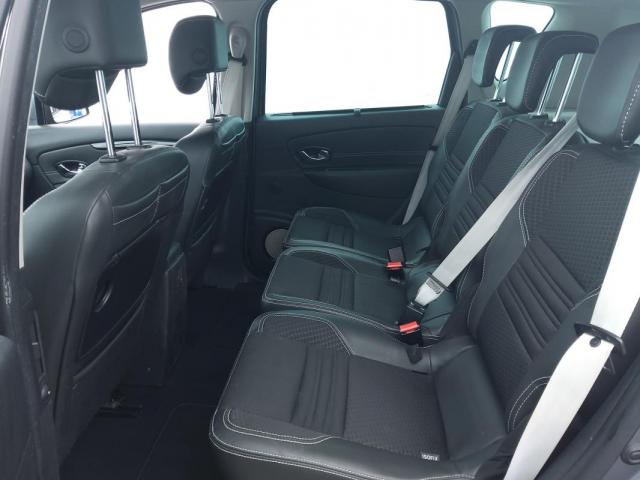 Renault Scénic image 2