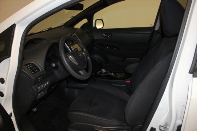 Nissan Leaf image 4