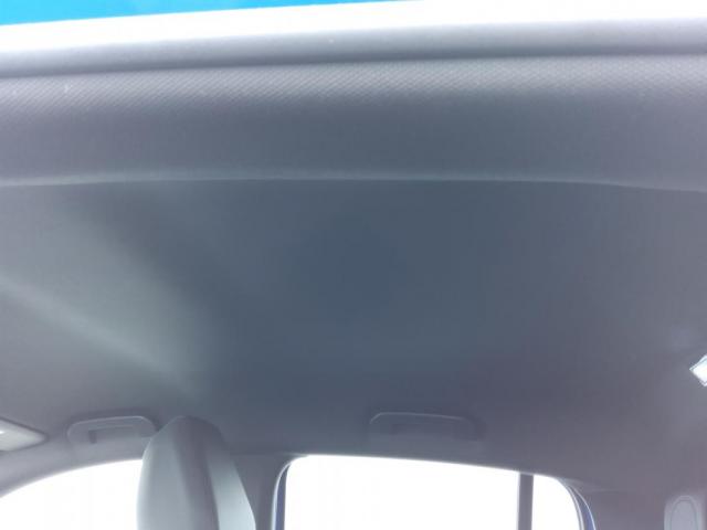 Peugeot 208 image 7