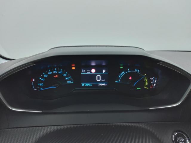 Peugeot 208 image 3