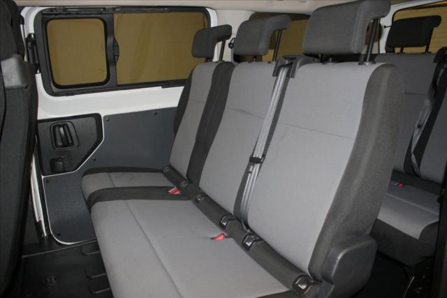Peugeot Expert Combi image 4