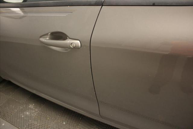 Peugeot 208 image 4