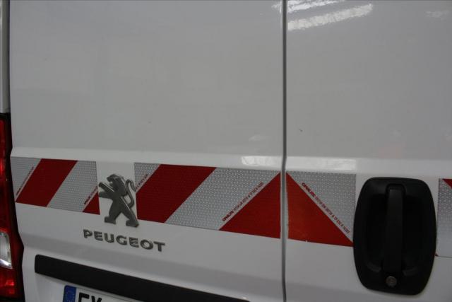 Peugeot Boxer image 6