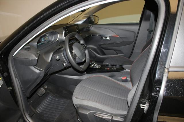 Peugeot 208 image 1