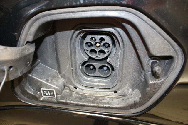 Peugeot 208 image 8