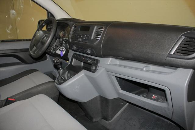 Citroen Jumpy image 2