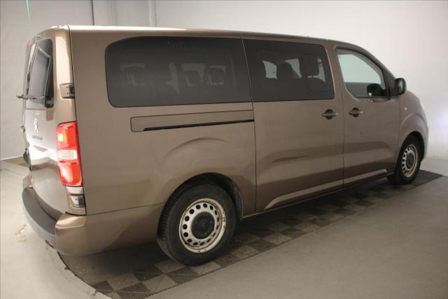 Peugeot Expert Combi image 6
