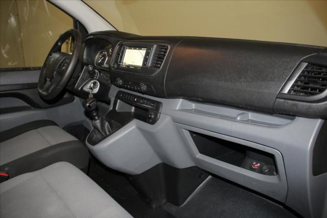 Peugeot Expert Combi image 6