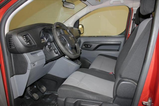 Peugeot Expert Combi image 6
