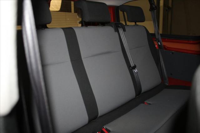 Peugeot Expert Combi image 1