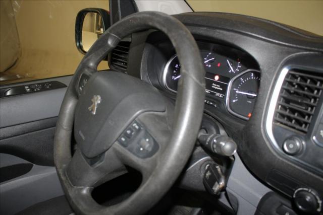 Peugeot Expert Combi image 7